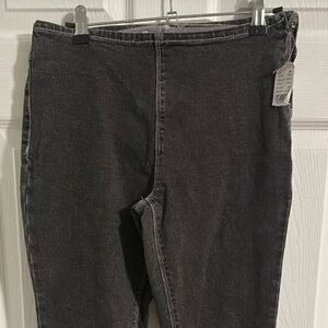 PacSun Charcoal Flare Women's Jeans